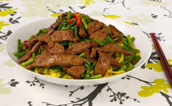 The Ultimate Chinese Cookbook:
